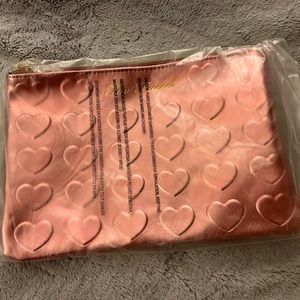 Too Faced Heart Makeup case, New